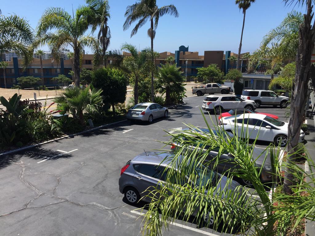 Harbor Inn & Suites Oceanside Exterior foto